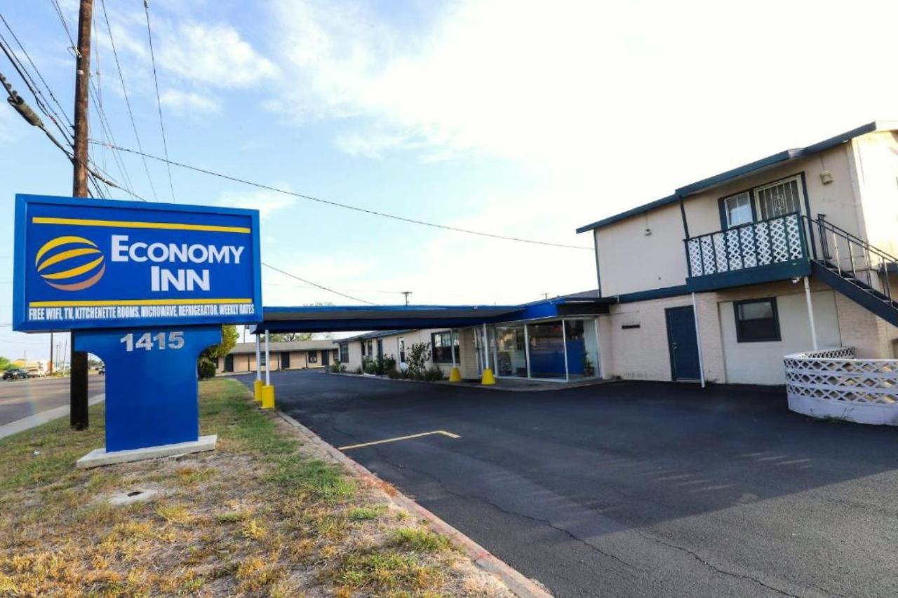 Economy Inn Kingsville Bagian luar foto