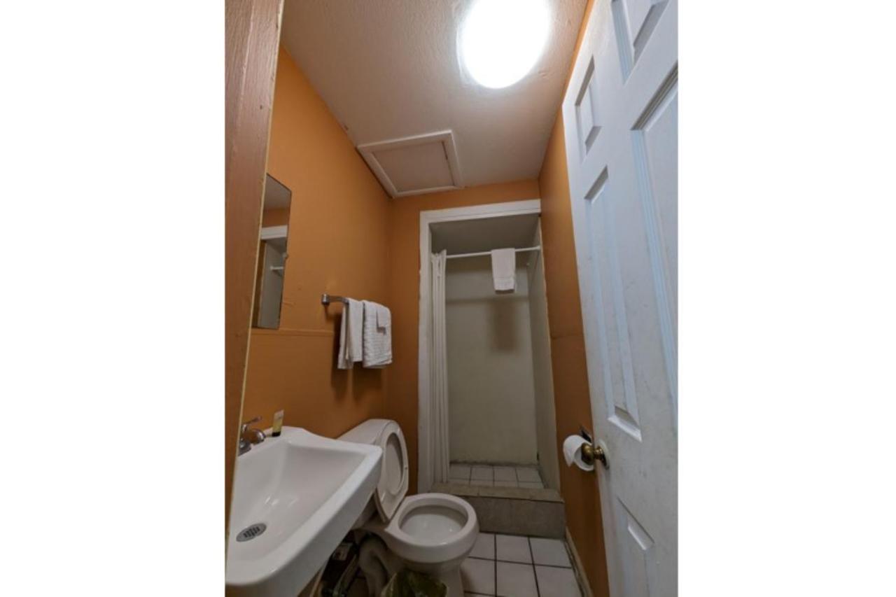Economy Inn Kingsville Bagian luar foto