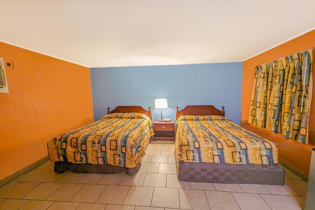 Economy Inn Kingsville Bagian luar foto