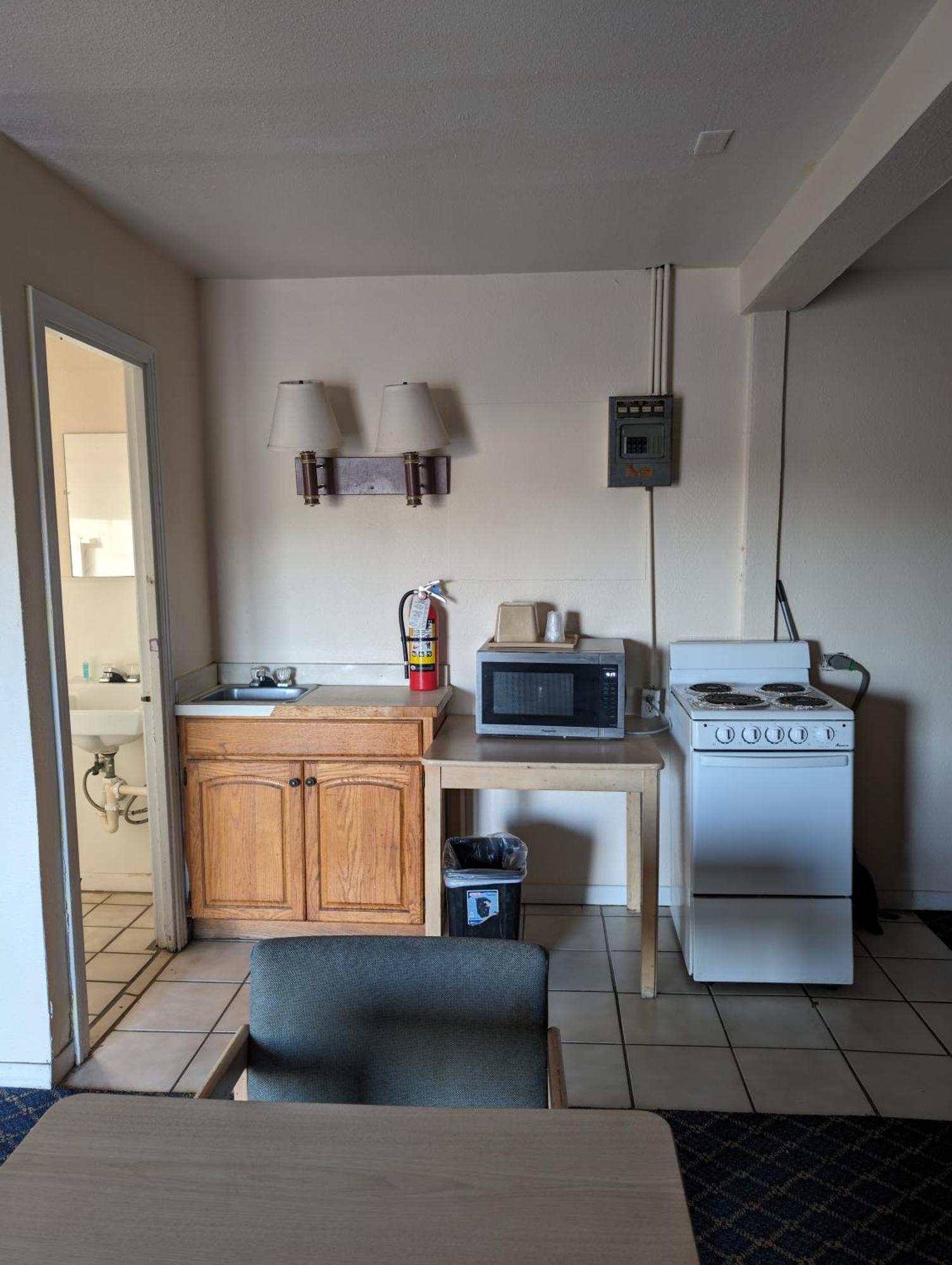 Economy Inn Kingsville Bagian luar foto