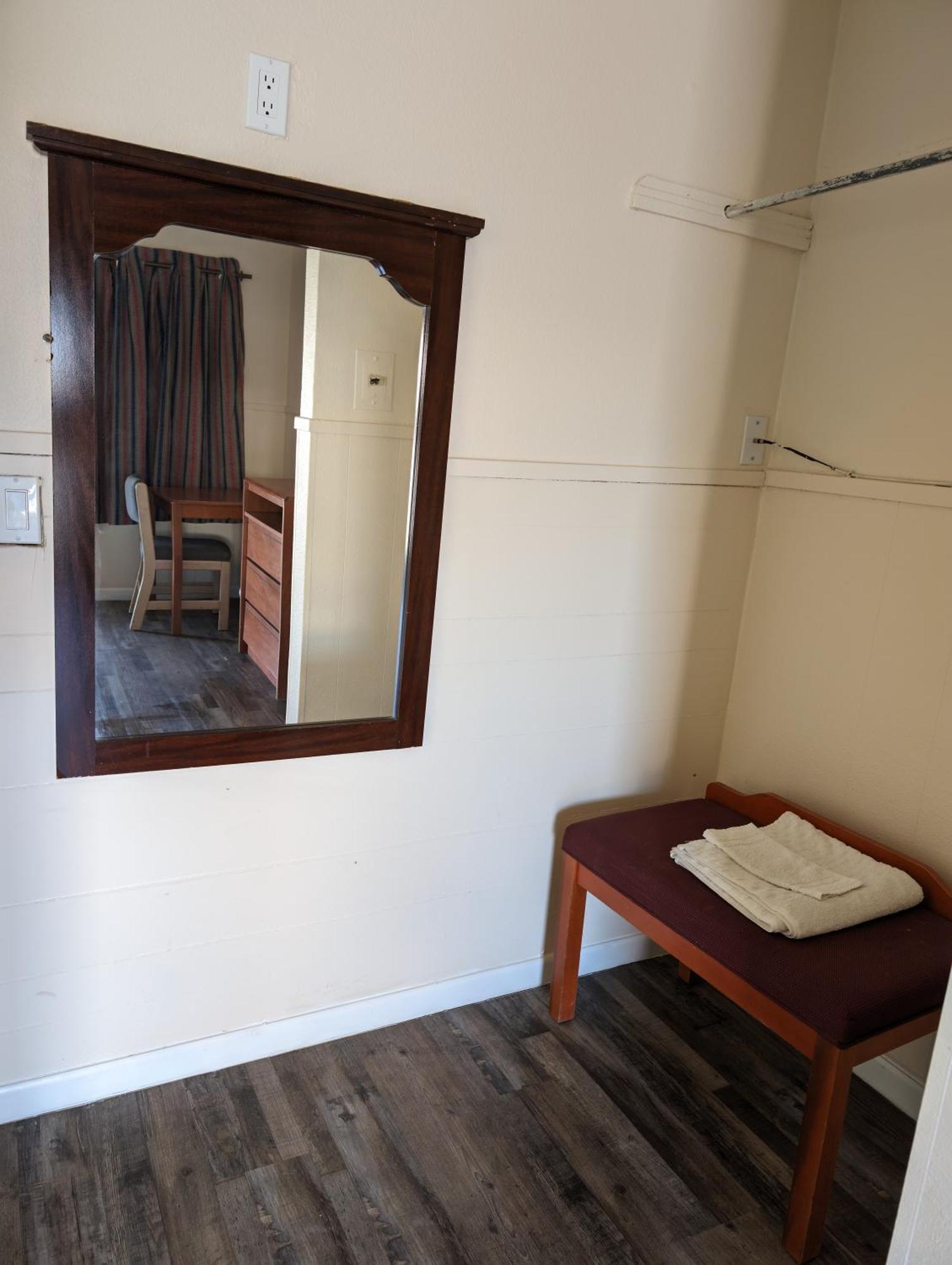 Economy Inn Kingsville Bagian luar foto